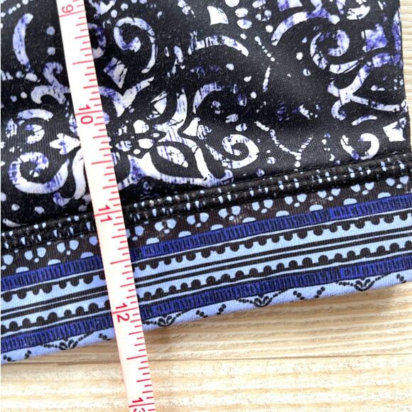 Gaiam Strappy Printed Yoga Sports Bra | Nova Black/Purple Small - Picture 5 of 5